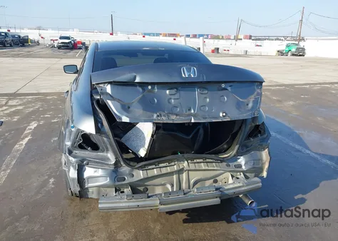 2010 Honda Accord 2.4 Lx z USA, uszkodzony, nr VIN 1HGCP2F30AA187713